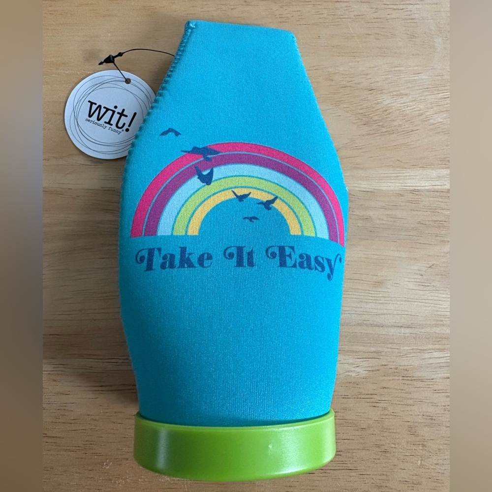 NWT- Neoprene zip-up bottle cooler w/built in bottle opener